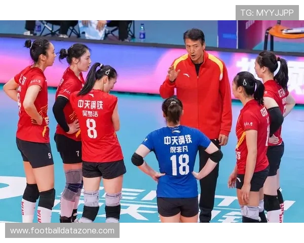 中国女排强势反弹击败意大利迎来世界杯首胜 主力球员表现抢眼