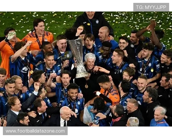 塞维利亚俱乐部历史辉煌再创新高 力争欧冠奖杯与西甲冠军