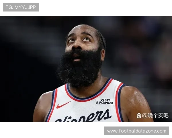 快船队迎来新赛季重要变动，多名球员交易加盟目标明确球队重塑争冠阵容